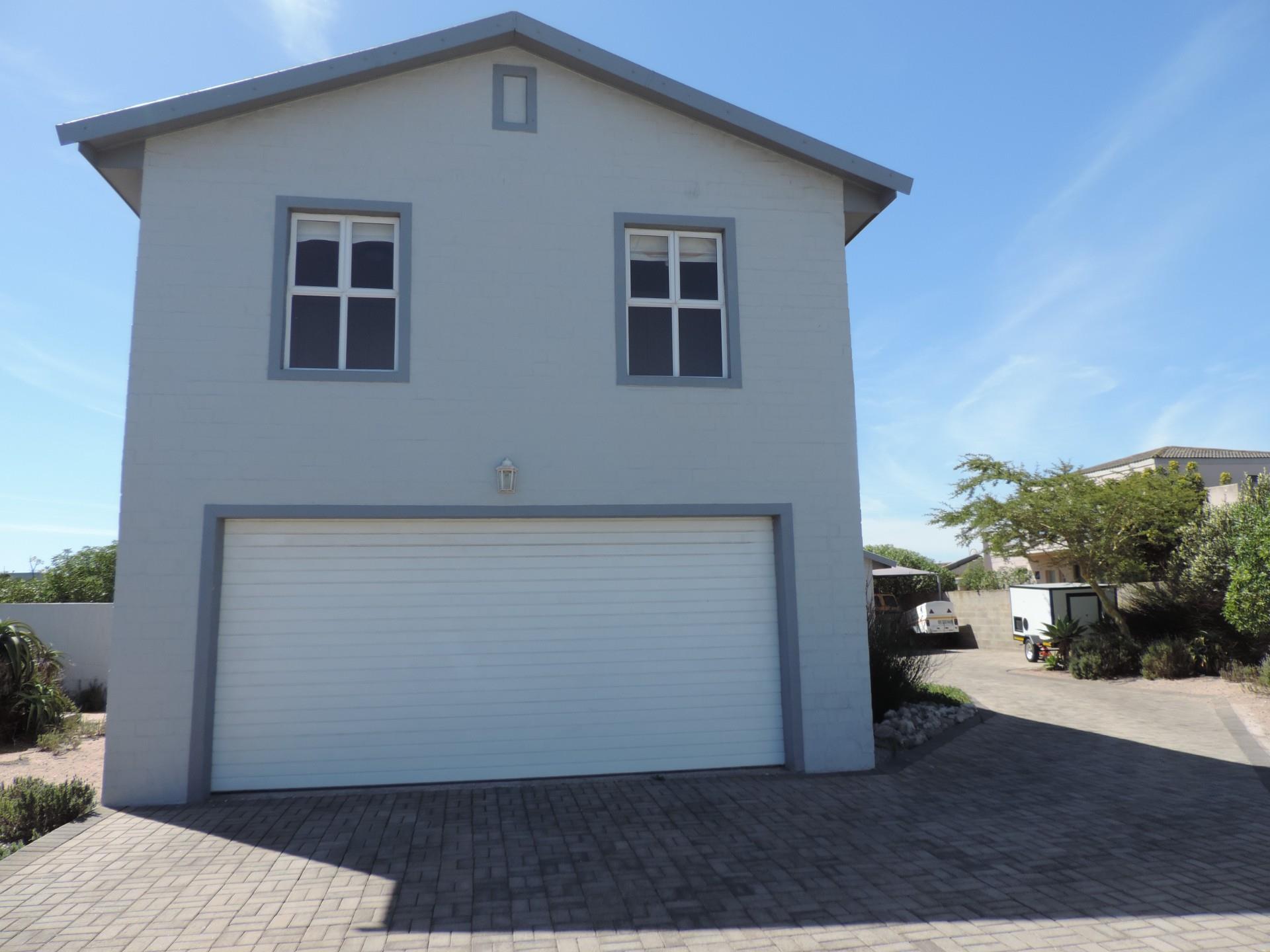 5 Bedroom Property for Sale in Country Club Western Cape